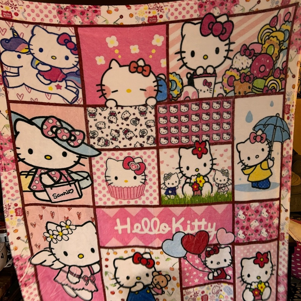 Sanrio Hello Kitty Patchwork Blanket - Pink and White
